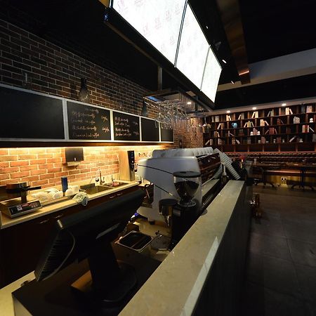 Manxin Hotel Shanghai Xujiahui エクステリア 写真