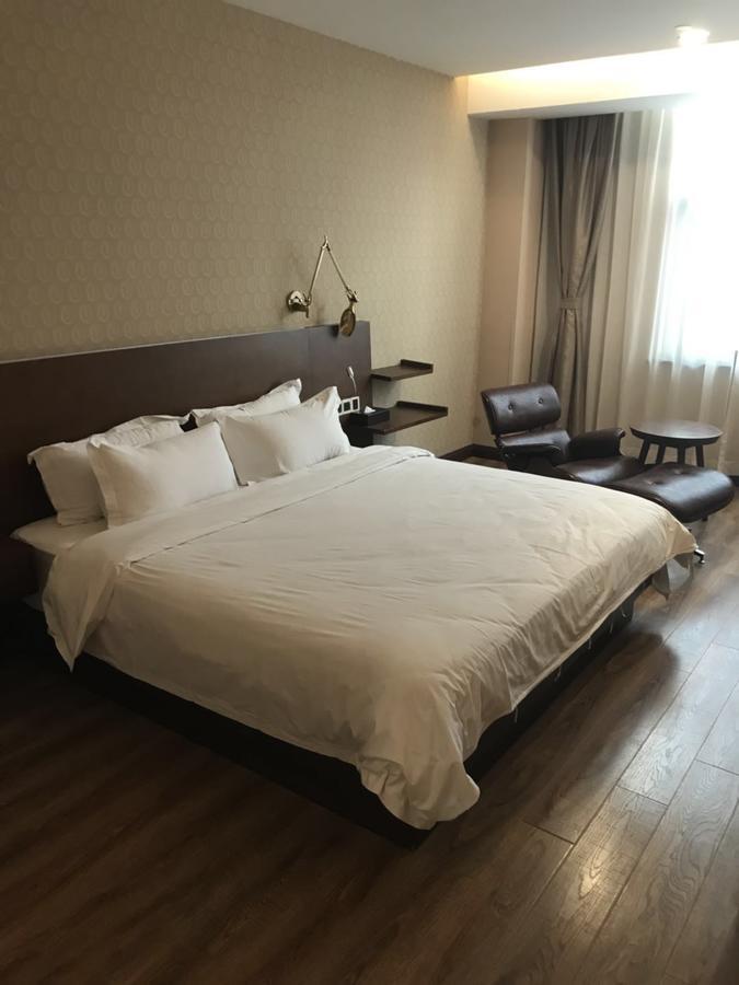 Manxin Hotel Shanghai Xujiahui エクステリア 写真